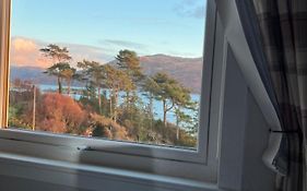 Lochalsh View, Kyle, 1 Mile To Skye